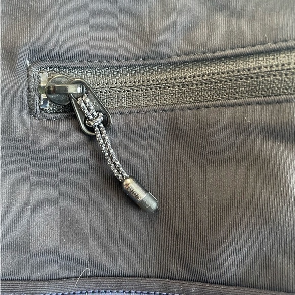 Lululemon 🍋 Pace Rival Crop Leggings in Pretty Prism, size 6 - Picture 8 of 16